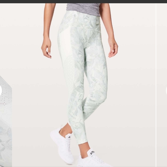 Lululemon Breezy Dot Tights - Picture 8 of 9